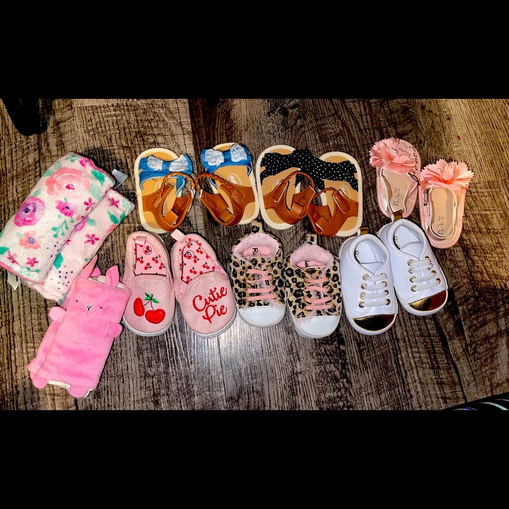 Infant shoes for a little baby girl